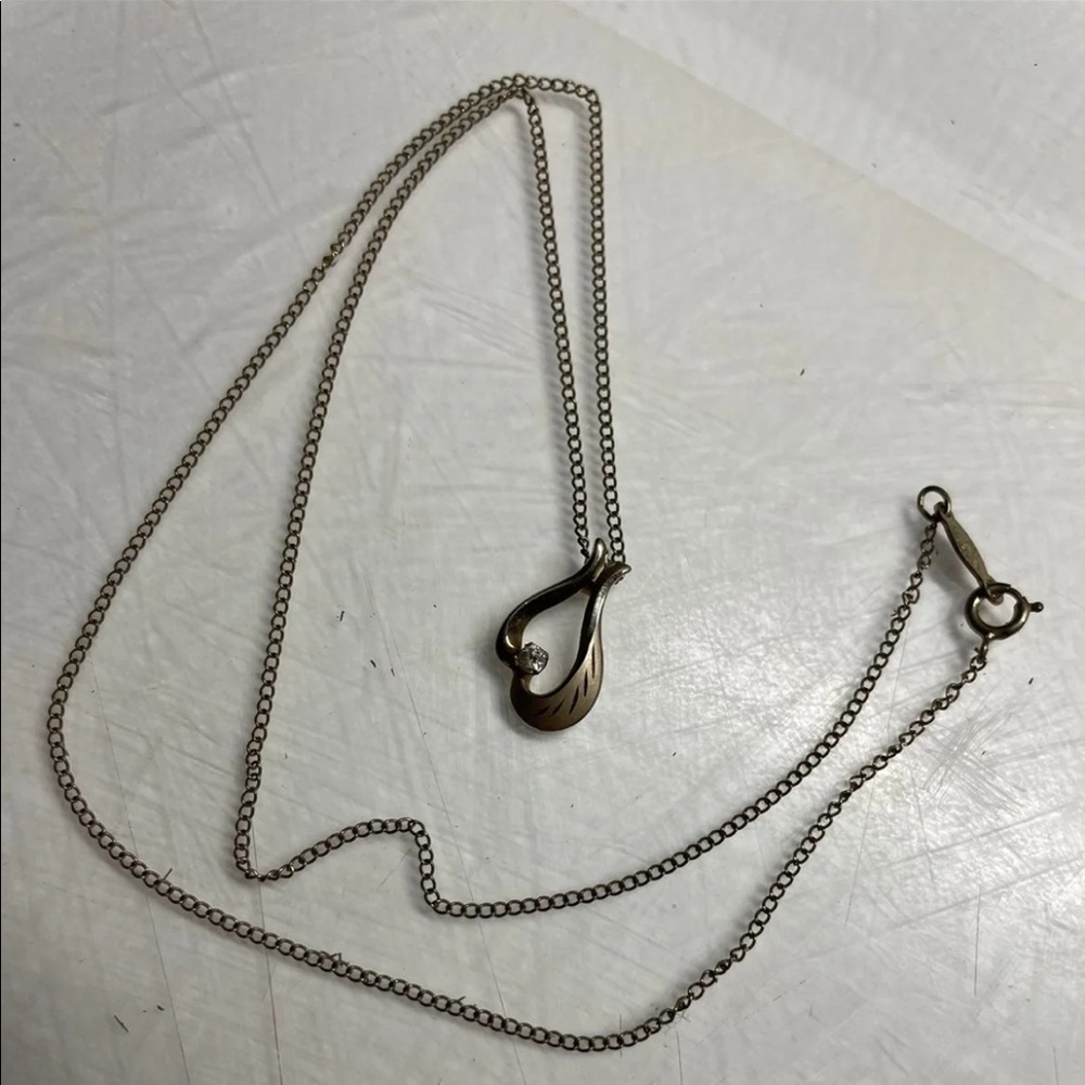 Necklace - Picture 2 of 5